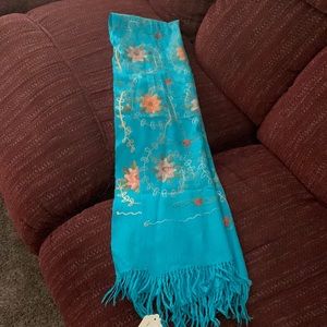 Merino wool embroidered scarf